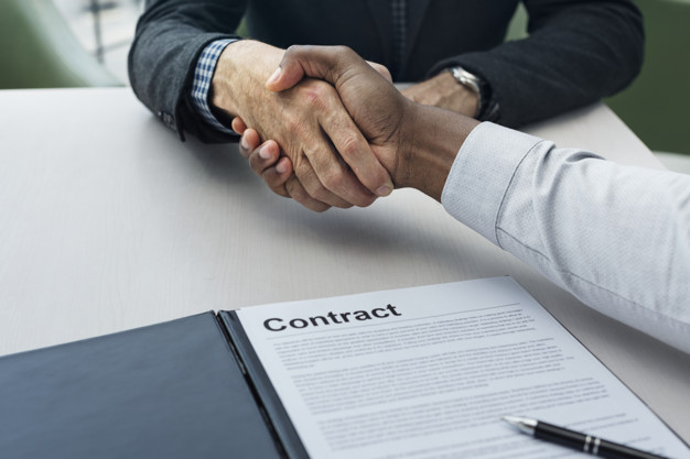 6 Factors To Keep In Mind Before Signing A Contract With A Transport Provider